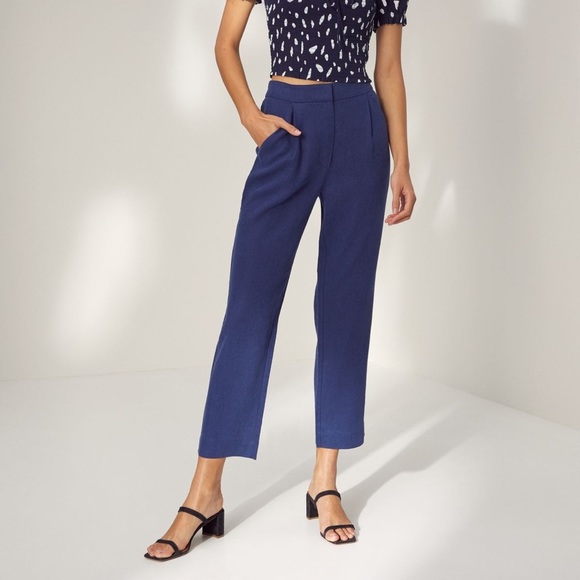 Aritzia Pants - Aritzia Wilfred Sparks Pant Pleated Trousers Linen Crop Straight Leg Blue Size 4